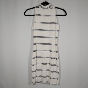 Karlie Women's High Neck Halter Form Fitted Sleeveless Mini Dress Size Medium